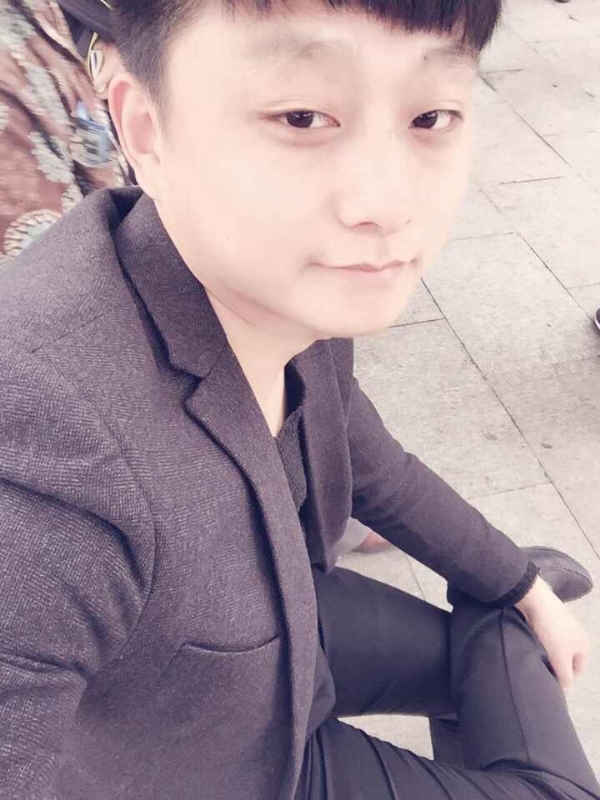 我姓徐缺难解你心绪的第一张照片--桐乡闪婚服务中心
